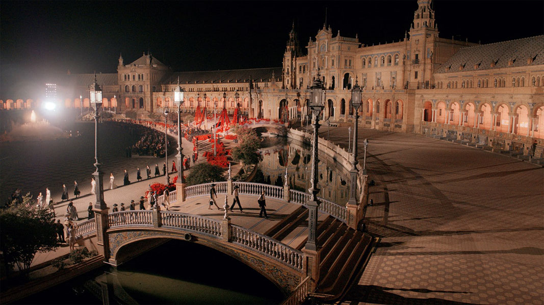 Dior show en Plaza de España de Sevilla